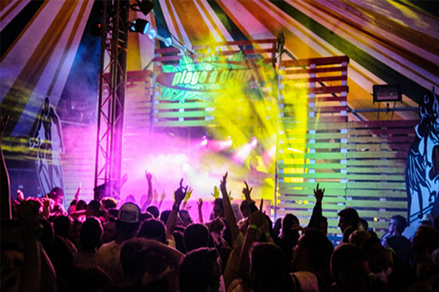 main stage of plage a gogo